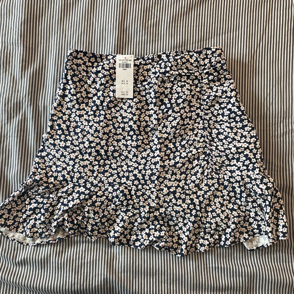 Abercrombie Floral mini skirt